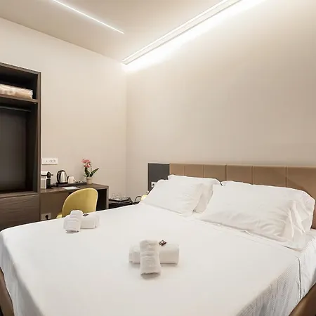 D & D Otel La Spezia