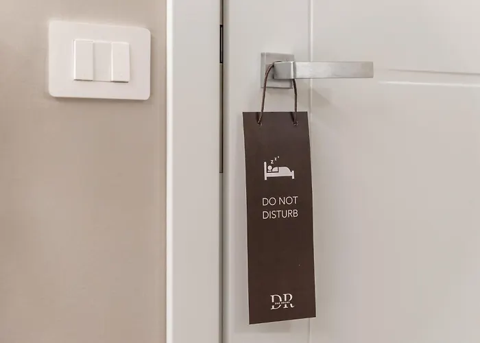 D & D Ξενοδοχείο *